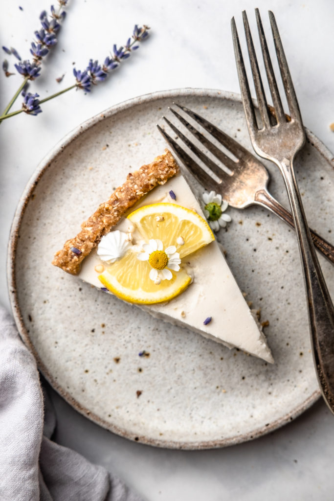 no-bake lemon lavender tart