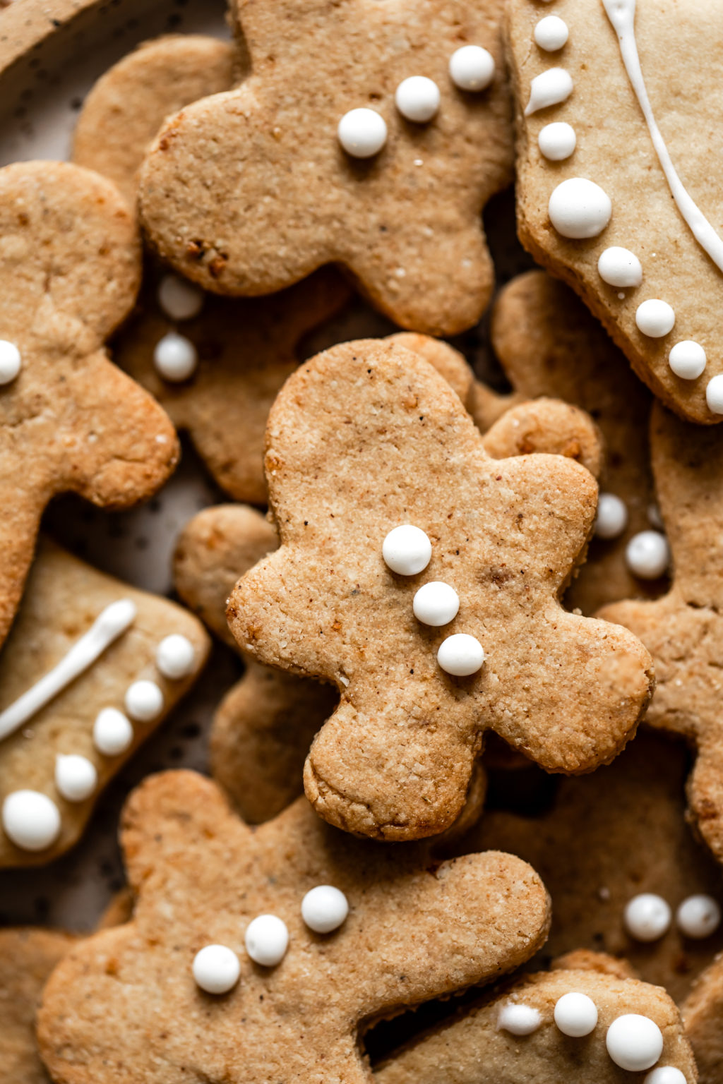 Gluten-free Gingerbread Cookies - Delight Fuel