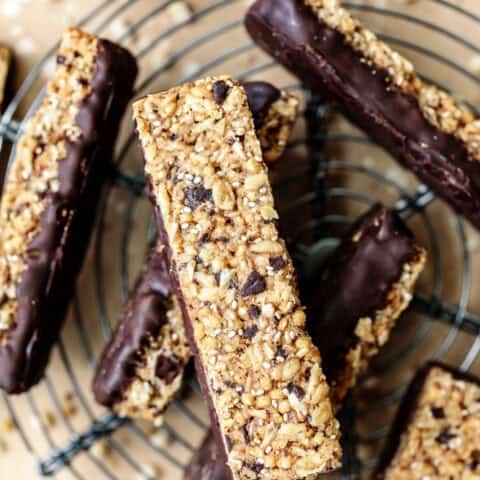 Banana Chocolate Chip Granola Bars