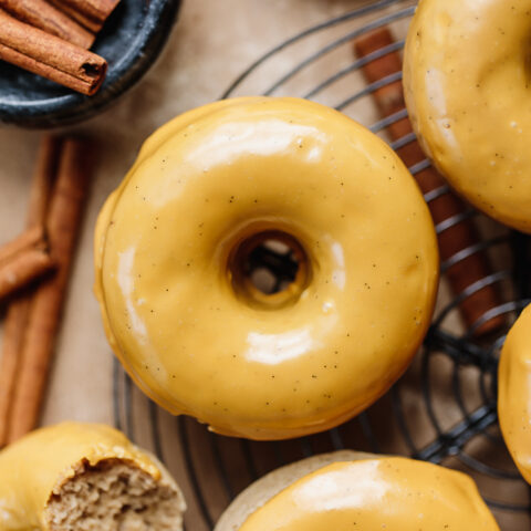 Vanilla Cinnamon Donuts